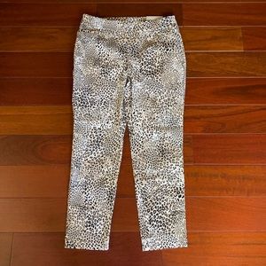 NWT Chico’s Slim Leg Pant